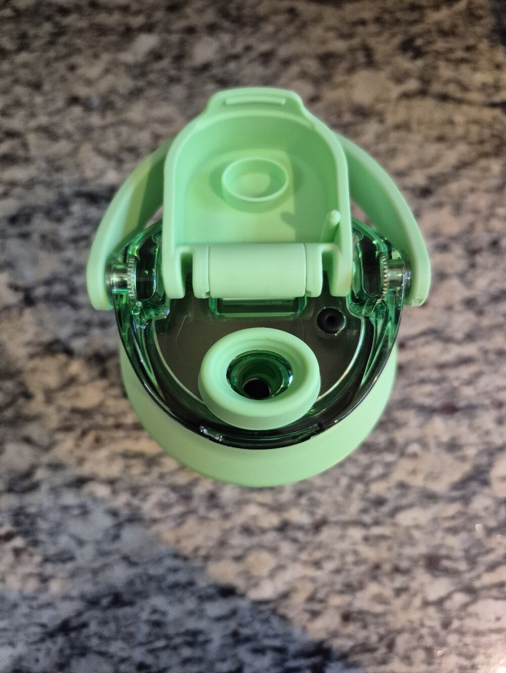 Brumate Rise 35oz In Kiwi - Picture 6 of 8